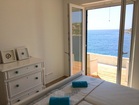 Vhod na teraso iz dvoposteljne sobe - apartma Tranquillo ob morju, Korčula